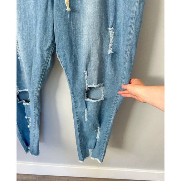 Hayden Lightwash Distressed Jeans - Picture 7 of 10